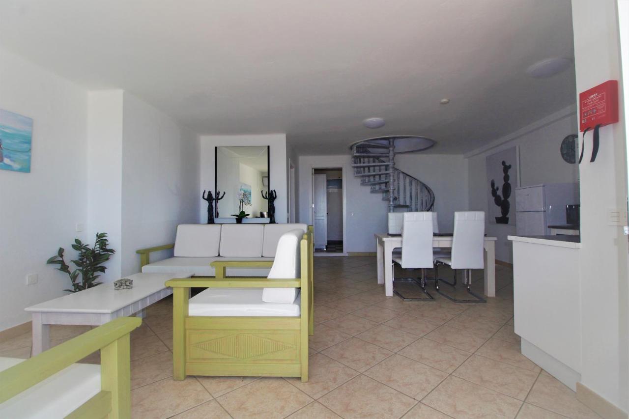 Complejo Oasis La Asomada Villa Tías Екстериор снимка